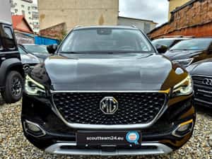 MG EHS plug in hybrid, echipare de varf Luxury — miniatura 5