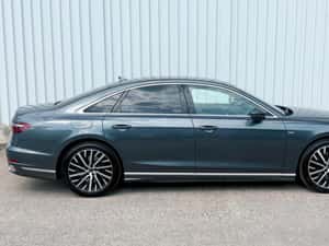 Audi A8 Hibrid 2023 - 26.475 km — miniatura 6