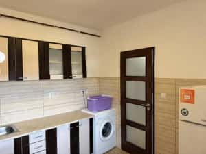 apartament 2 cam ,balcon , parcare aproape de Shopping City — miniatura 5