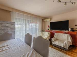 Apartament cu 3 camere de închiriat în zona Podgoria — miniatura 2