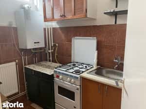 Garsoniera Cluj-Napoca, Manastur, str.Parang, in T-uri, parter — miniatura 6