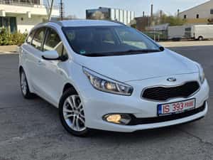 Kia Ceed 1.6 CRDi – economică, fiabilă și perfectă pentru muncă — miniatura 2