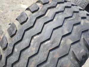 Cauciucuri 380/55-17  Trelleborg Anvelope PRET BUN. Profita! — miniatura 3