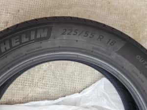 Michelin Primacy 225/55/18 Vara 2024 — miniatura 3