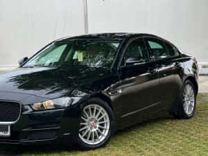 Jaguar XE  2017  2.0D  163CP  100.000km — miniatura 1