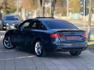 • Audi A4 B8 2010 • 2.0 Diesel / Bixenon / Trapa • Parc Auto RATE • — miniatura 4