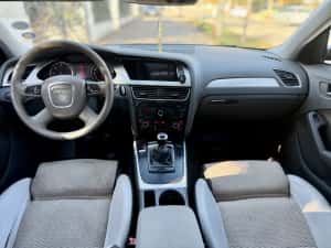 • Audi A4 B8 2010 • 2.0 Diesel / Bixenon / Trapa • Parc Auto RATE • — miniatura 7