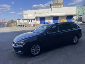 VW Passat B8  An: 2017 Euro 6  134000 KM — miniatura 10
