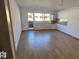 Studio 46 mp, 75 440euro, parcare inclusă, ultimul disponibil.