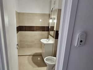 Studio 46 mp, 75 440euro, parcare inclusă, ultimul disponibil. — miniatura 3