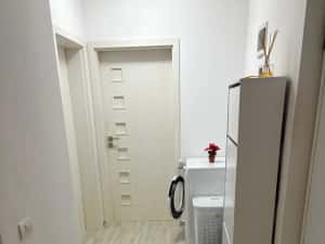 Apartament cu 2 camere, complet decomandat, bucatarie inchisa — miniatura 3