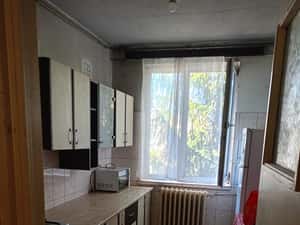 Apartament 3 camere CALEA BUCUREȘTI — miniatura 6