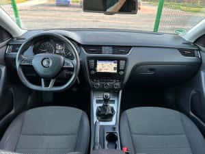 Vand SKODA OCTAVIA 2.0Tdi / 172.000km — miniatura 6