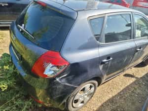 Compresor clima ac F500-AN8AA-04 Kia Ceed 1 (facelift) (2010 - 2012) G4FC — miniatura 8