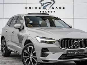 Volvo XC60 Automată 340 HP Hibrid (B/E)
