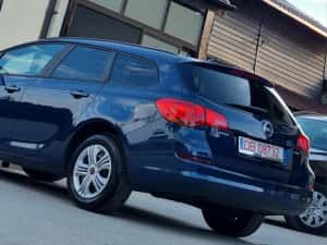 Opel Astra J//2013//SPORTS-TOURER — miniatura 3