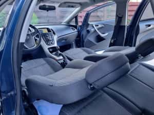 Opel Astra J//2013//SPORTS-TOURER — miniatura 6