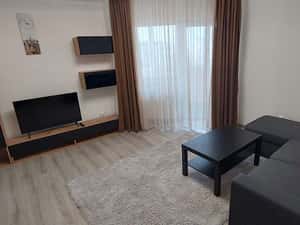 INCHIRIERE APARTAMENT 2 CAMERE