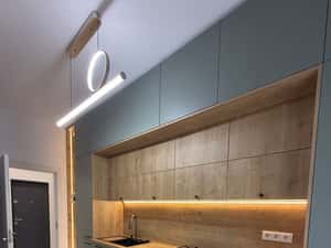 Apartament 2 camere cu balcon și lift, gata de închiriat — miniatura 3