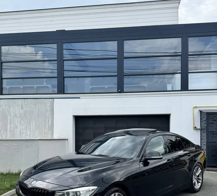 BMW Seria 420 D — fotografie 1 din 10