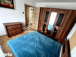 Apartament cu 2 camere de vanzare zona Piata Hemres, mobilat si utilat — miniatura 4