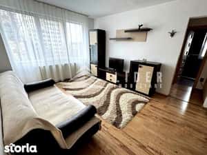 Apartament cu 2 camere de vanzare zona Piata Hemres, mobilat si utilat — miniatura 5