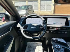 Kia EV6 Automată 229 HP Electric — miniatura 5