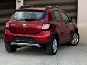 Dacia Sandero Stepway 1.5 DCI Prestige — miniatura 3