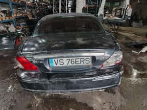 Dezmembrez Jaguar X-Type - 1 (2001 - 2007), 2.2 d, Tip cutie viteze — miniatura 9