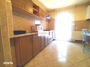Apartament primitor cu 2 camere, lift si liniste – exact ce cauti — miniatura 4