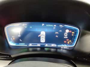 BYD SEAL U Hibrid 8.900 km SUV 2025 — miniatura 4