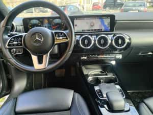 Mercedes Benz A 200 Urban An 2018 1.3 benzina inmatriculata — miniatura 5