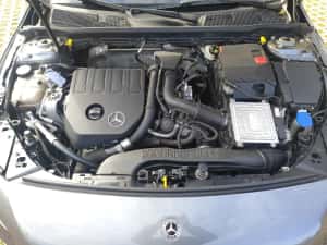 Mercedes Benz A 200 Urban An 2018 1.3 benzina inmatriculata — miniatura 6