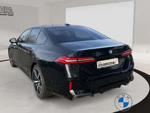 BMW 550 Hibrid 2024 - Vehicul second-hand — miniatura 3