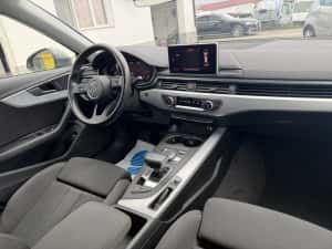 Audi A4 S Line 2,0 tdi Automat 2019 — miniatura 6