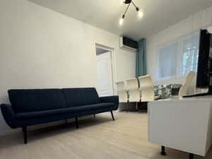 Proprietar inchiriez apartament 2 camere in calea sagului — miniatura 3