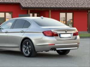 BMW Seria 5 F10 520d Automat 8 Rapoarte* 2.0d 184 CP Euro 5 Berlină an 2011 — miniatura 3