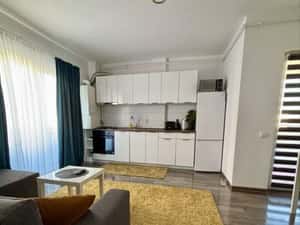 Apartament 2 camere, mobilat, utilat modern,balcon, parcare, zona Teil — miniatura 5