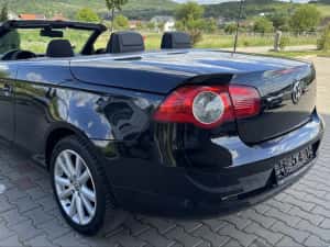 Vw Eos 2.0 tdi 140 cp Euro 5 2011 — miniatura 9