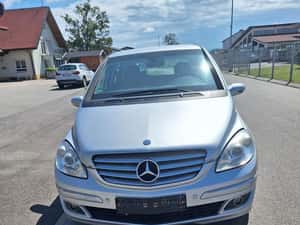 Mercedes-Benz B 150, 2008, 1.799 EUR — miniatura 3