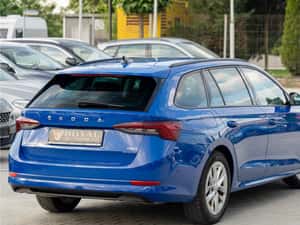 Skoda Octavia Style 4x4, 2.0 benzina 190cp — miniatura 4