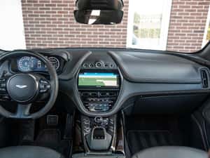 Aston Martin DBX 2023, 67.680 km, 707 cp, 165.005 EUR — miniatura 7