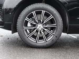 Volvo XC60 Hibrid - Vehicul Second-Hand — miniatura 3