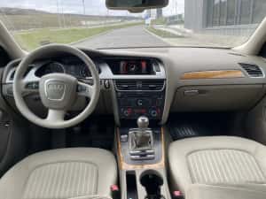 Audi A4 B8 benzina 1.8 stare perfectă — miniatura 4