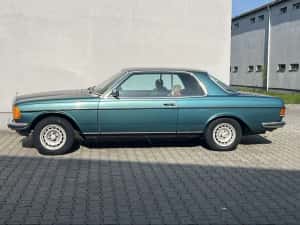 Mercedes-Benz 230 CE (C123) — miniatura 8