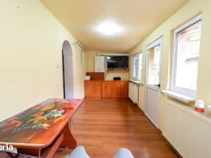 Apartament 2 camere decomandat cu acces direct în grădină | Tractorul — miniatura 5