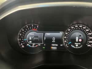 Ford Edge 2.0 TDCi Bi-Turbo 4x4 Titanium — miniatura 6