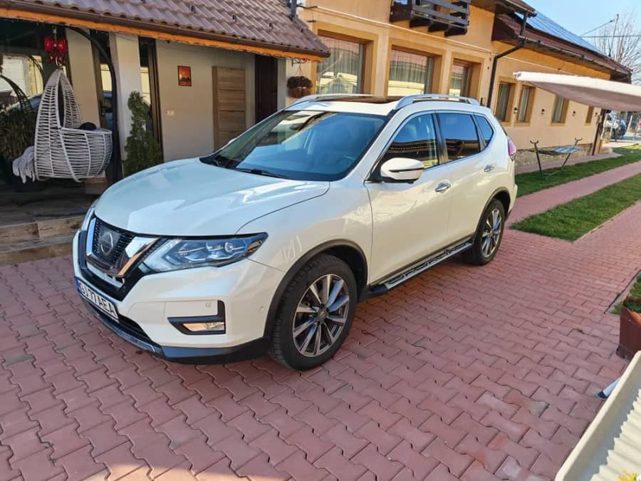 Nisaan X-trail Tekna BOSE 1.6 — fotografie 1 din 10