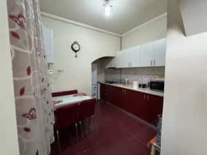 2 cam curte privata GARAJ boxa zona Maria — miniatura 3