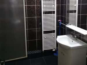 DE INCHIRIAT -Ap. 2 camere - zona Politie/Milea — miniatura 6